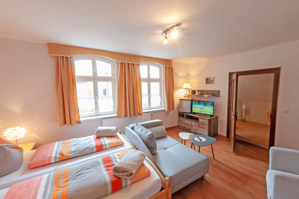 Zimmer - Ost - Alte Schule - Fürstlich Drehna